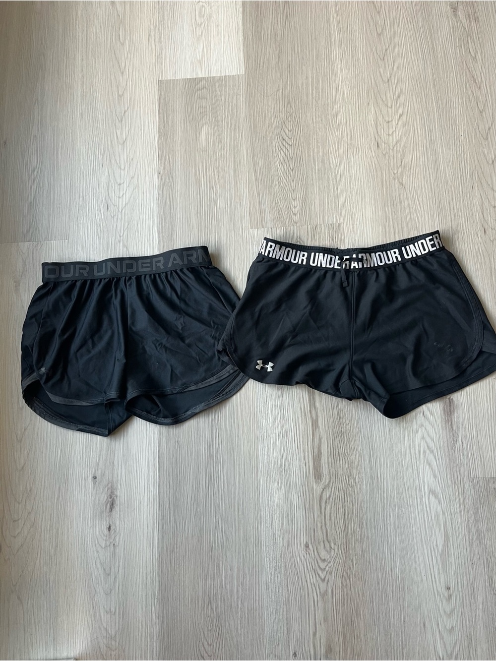 Under Armour Black Women's Athletic Shorts Size S